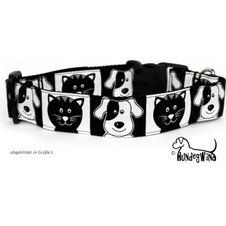Cats & Dogs black & white